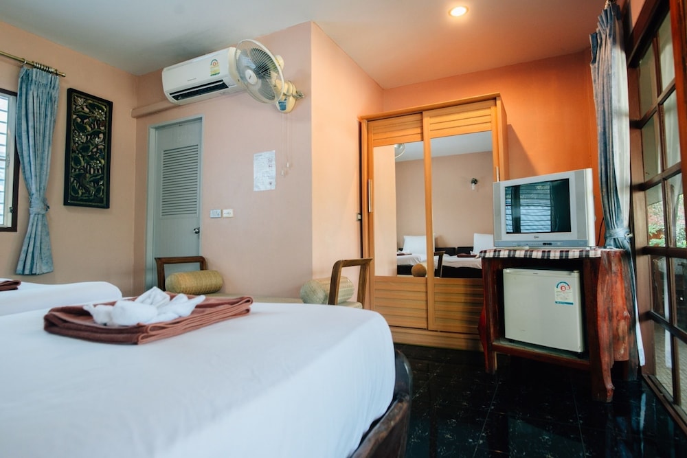 Noble Night Guesthouse Kanchanaburi 25/55