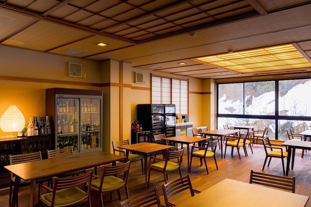 Matsunoyama Onsen Sake Hotel Tamakiya 41/50