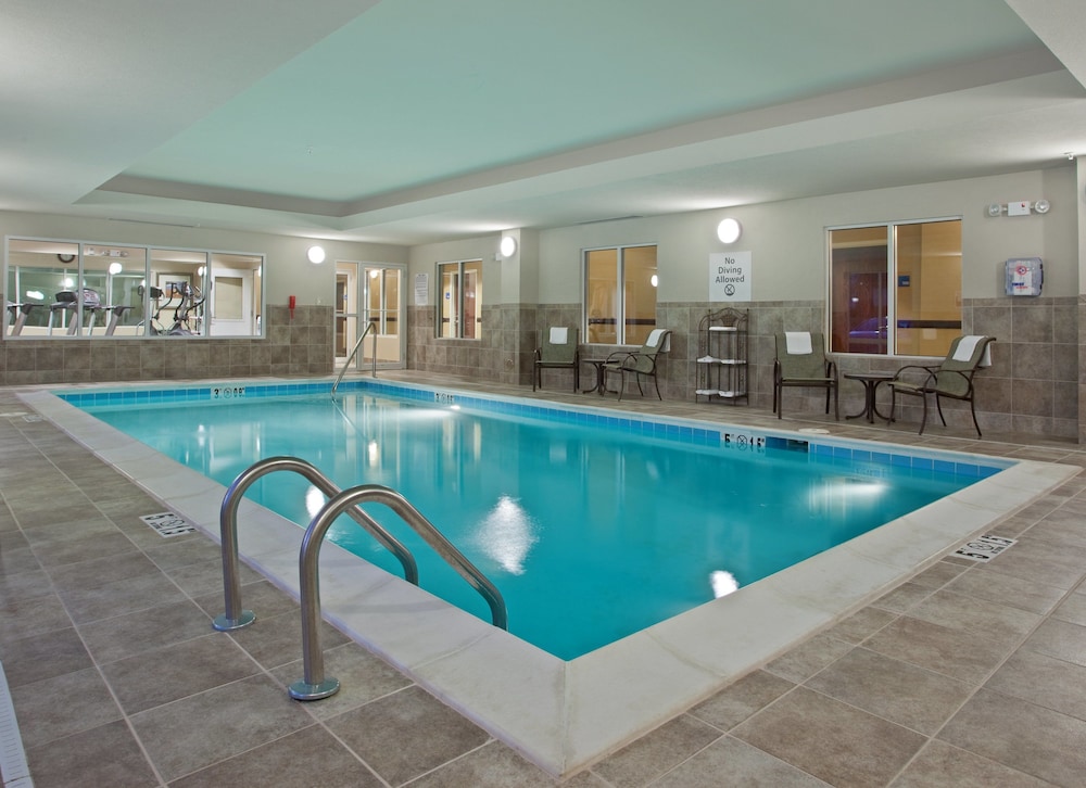 Holiday Inn Express Hotel And Suites Dayton South Franklin 3/56