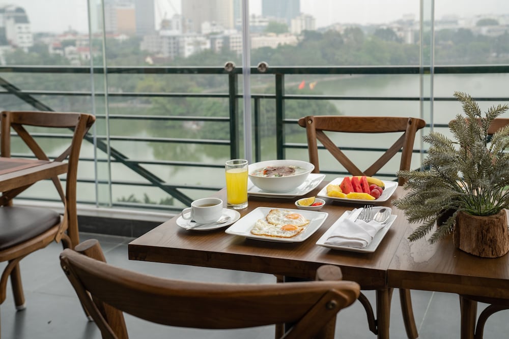 Hanoi Morning Hotel 56/80