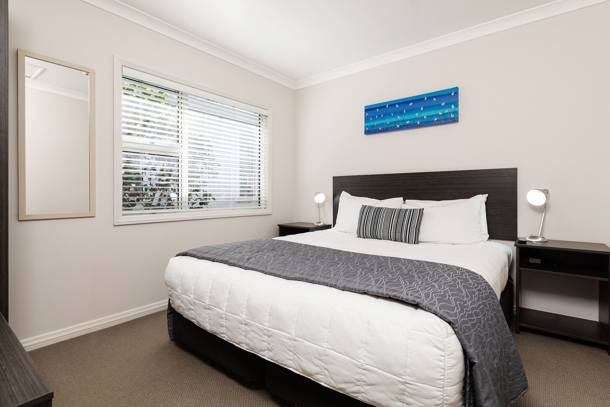 1 BEDROOM, APARTMENT