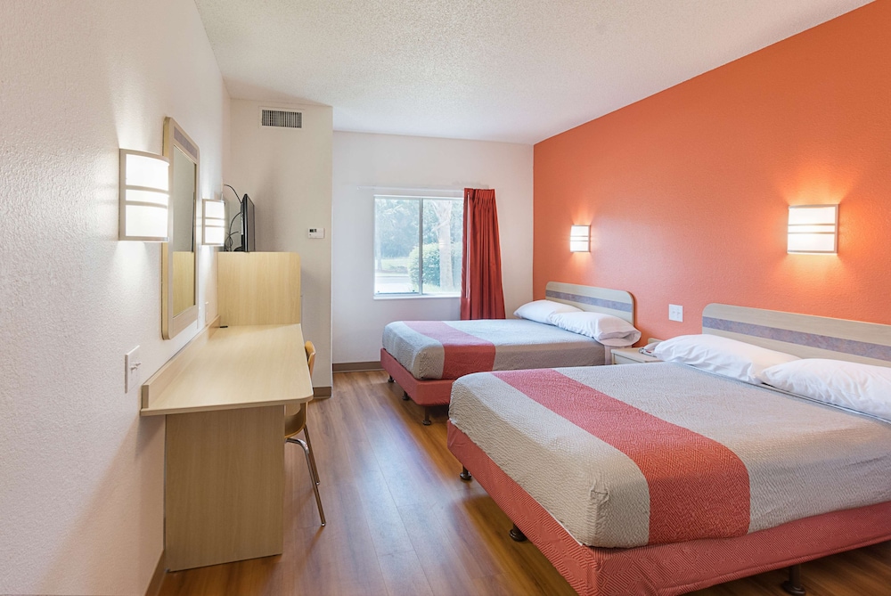 Motel6 Columbia, SC - Fort Jackson Area 19/47