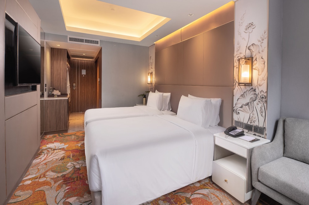 Deluxe Room Twin
