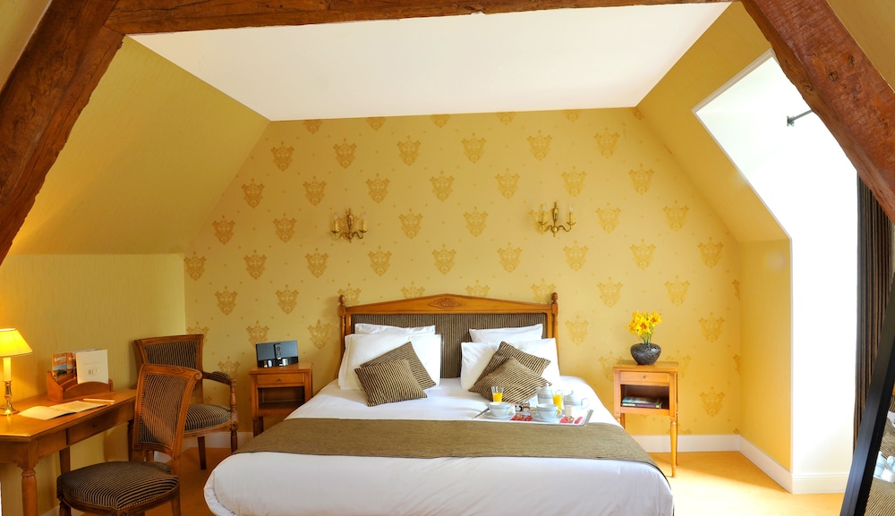 Deluxe, King Bed