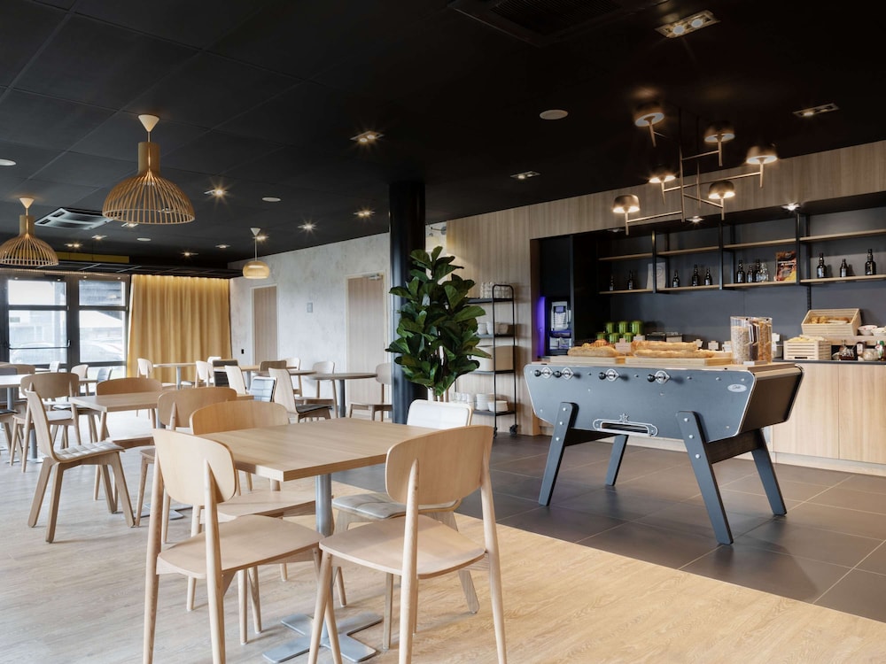 Ibis Douai Dechy 35/48