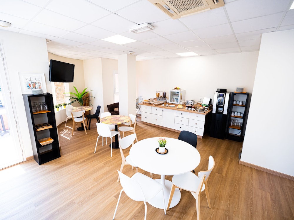 Hotel Grand Cap 30/38