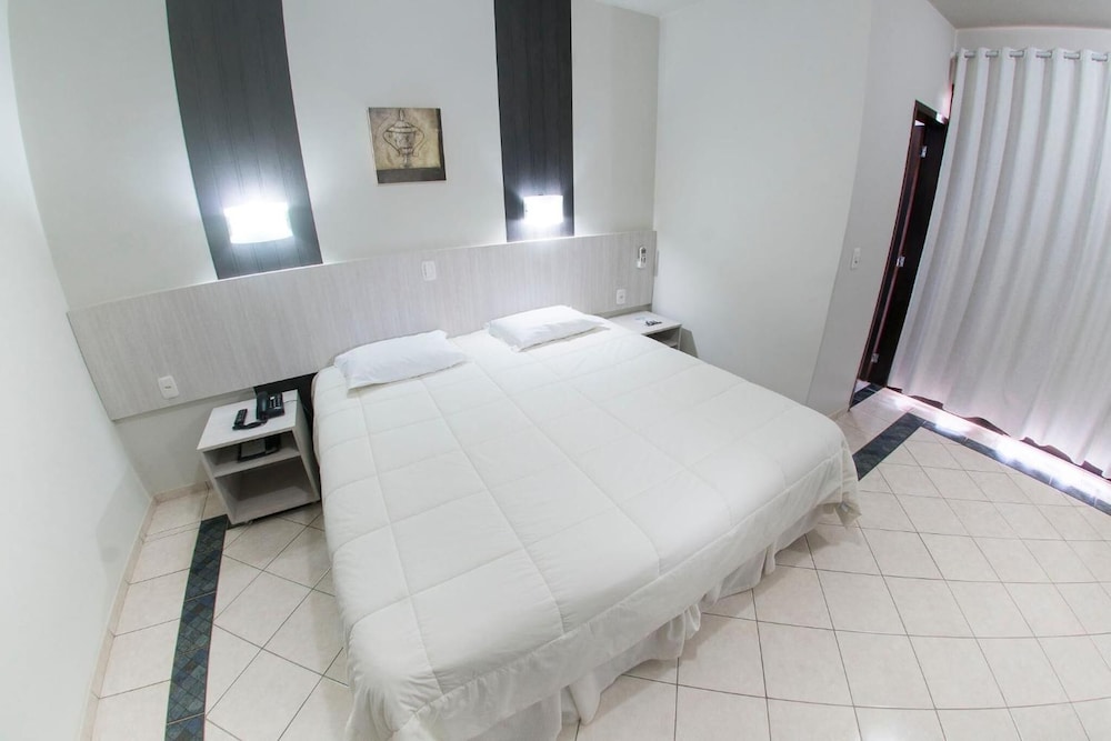 OLINDA HOTEL E EVENTOS 38/70