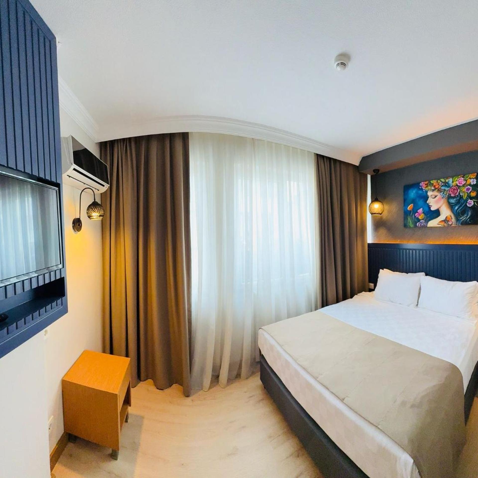 Lara Atalla Hotel 4/39