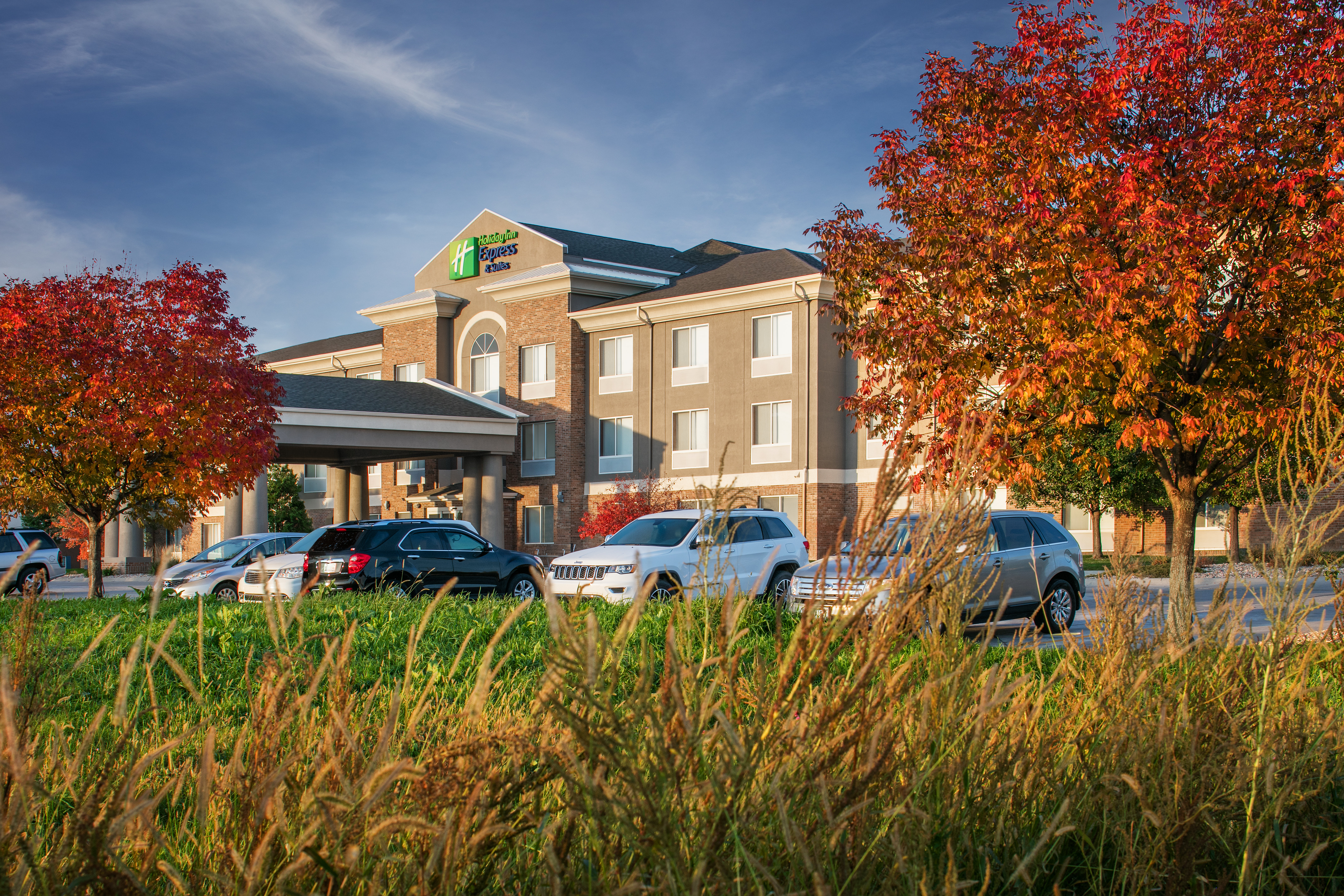 Holiday Inn Express Hotel & Suites Bellevue-Omaha Area 25/26