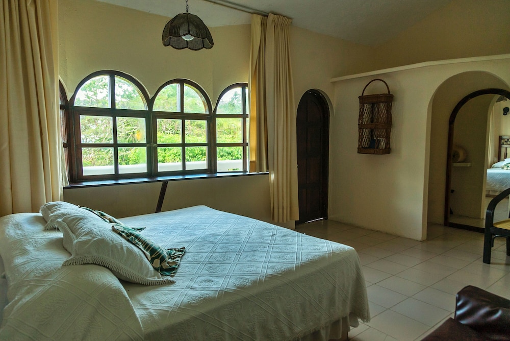 Villablanca Hotel 13/50