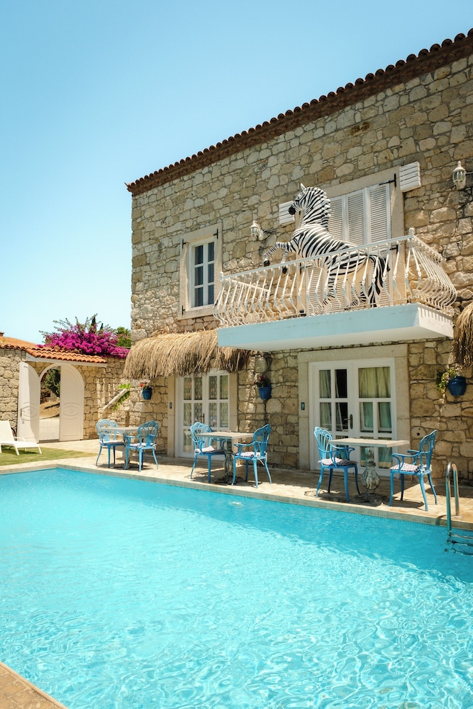Alacati Roka Tas Otel photo4