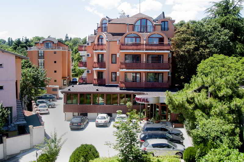 Royal Beach Hotel 2/35