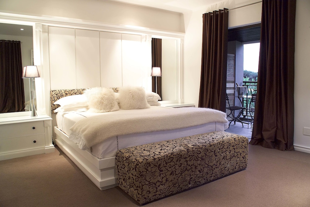 Kensington Place 9/50