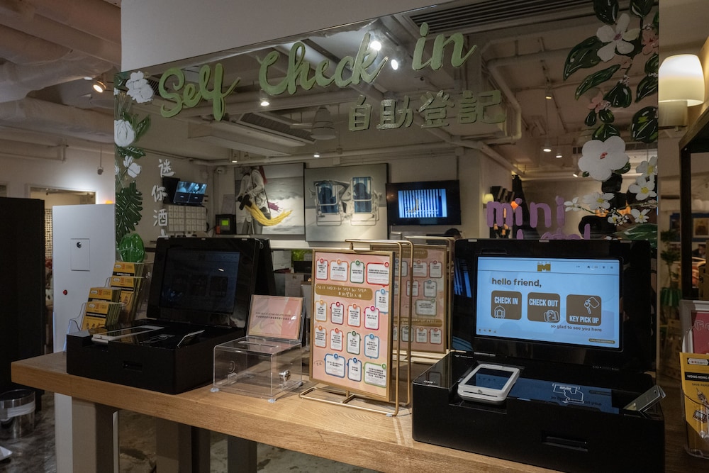 Mini Causeway Bay Hotel 54/64