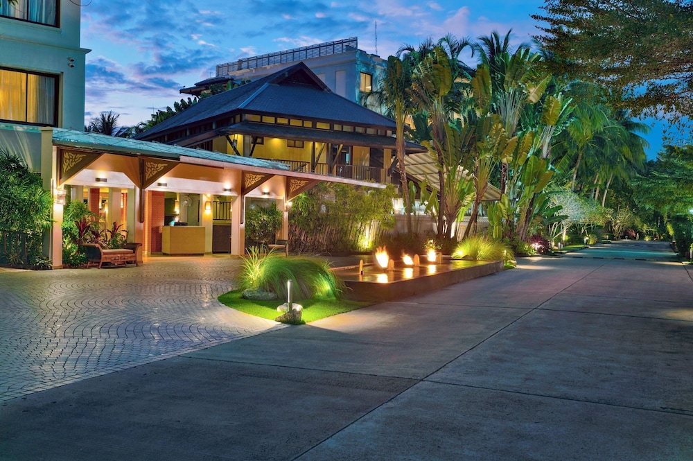 Marriott S Mai Khao Beach Phuket 9/65