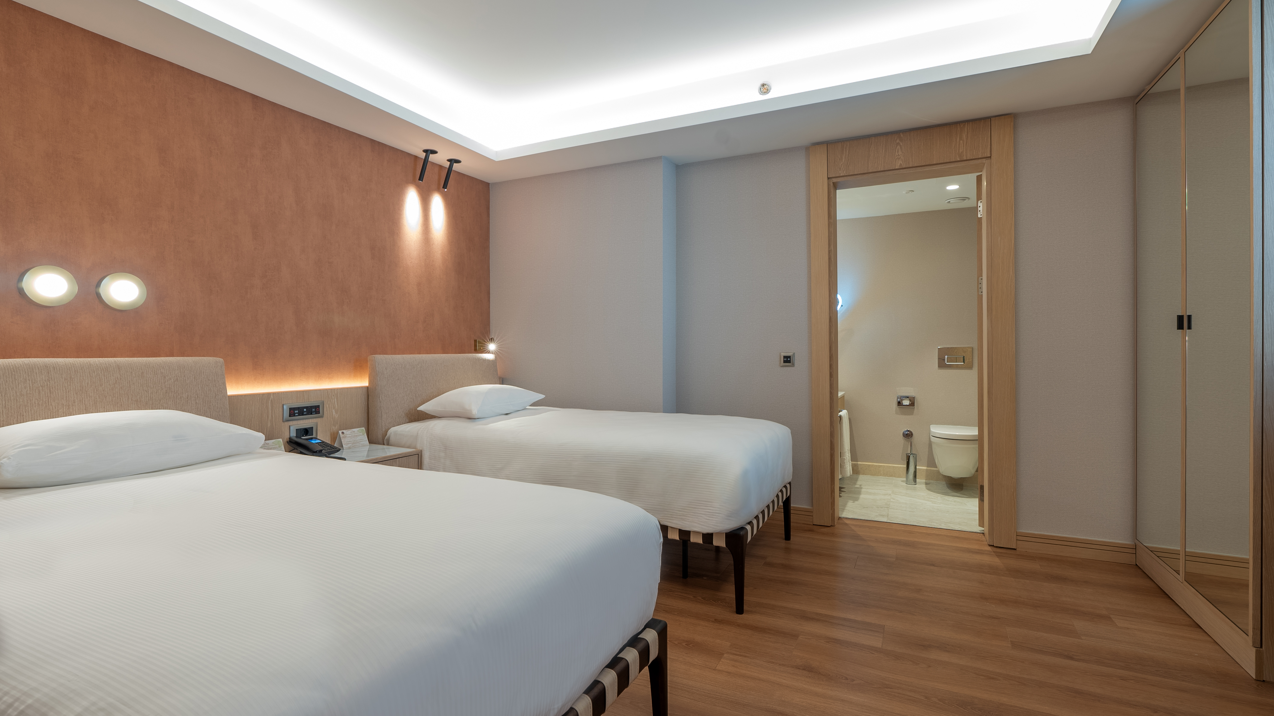 Family Suite, Pool Access
