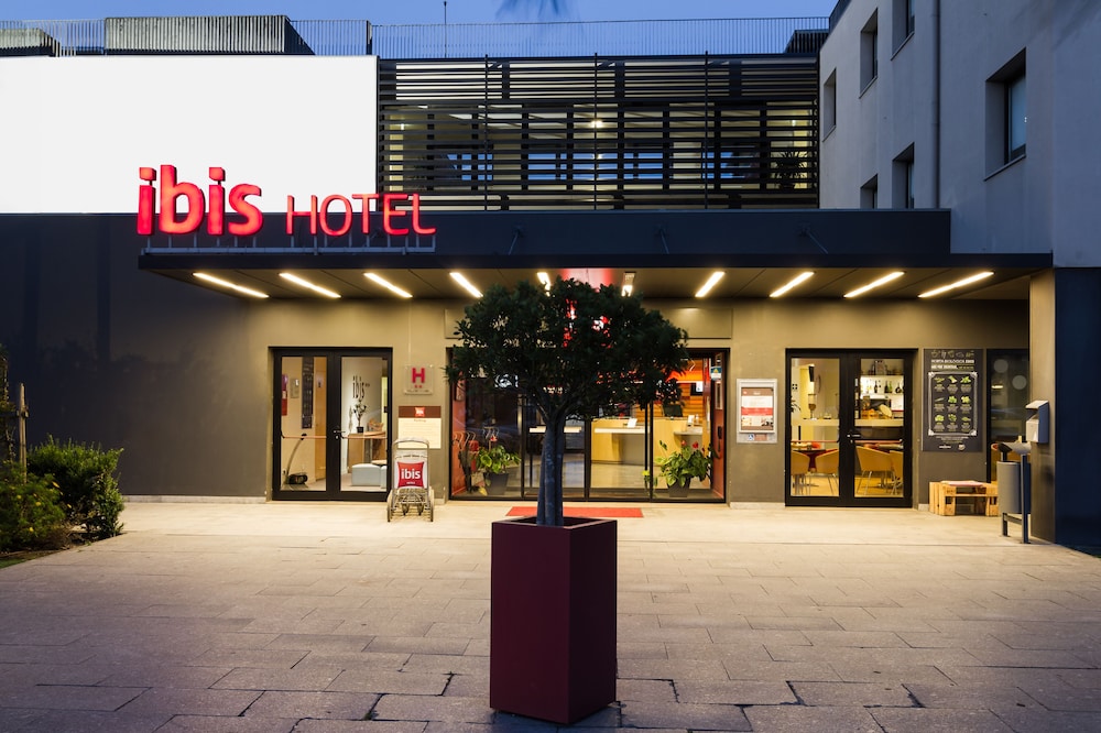 Ibis Lisboa Sintra 2/75