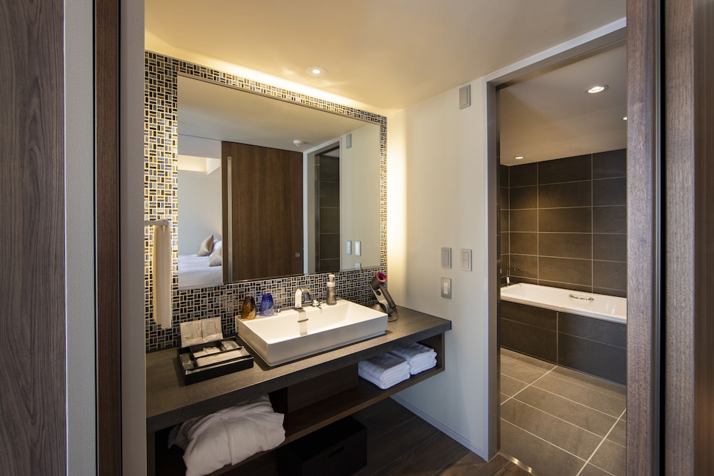 Karaksa Hotel Premier Tokyo Ginza 58/60