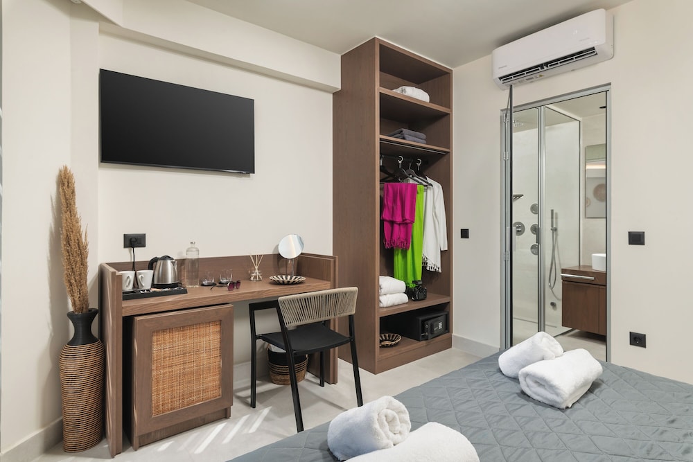 Elia Agia Marina Resort 48/58