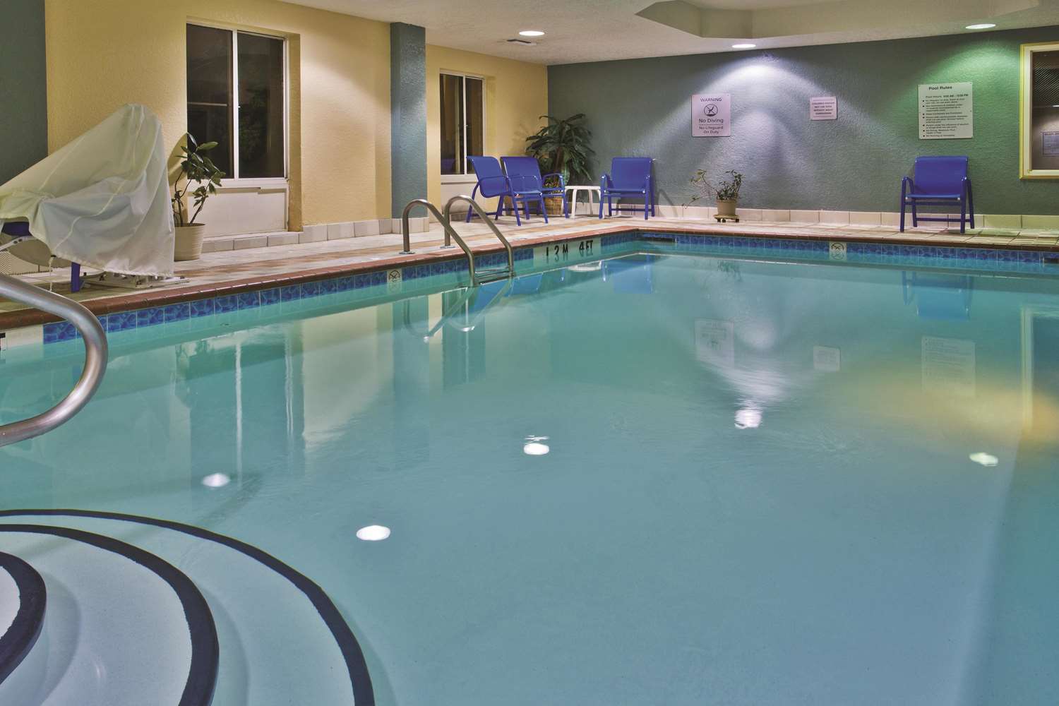 La Quinta Inn & Suites by Wyndham Hot Springs 37/57