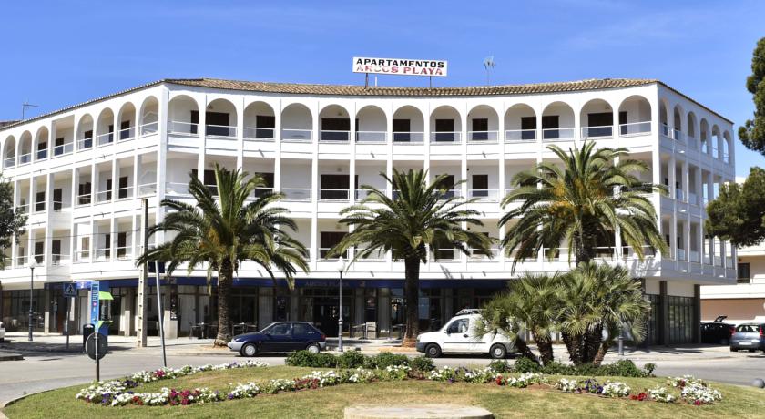 Arcos Playa Apartments 3/26