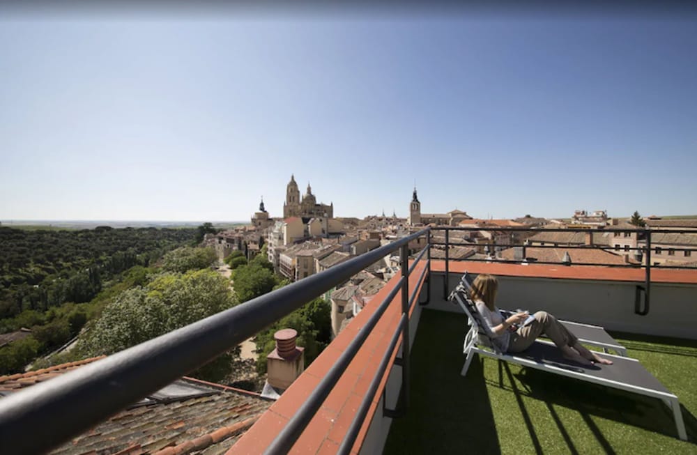 Hotel Real Segovia 1/39