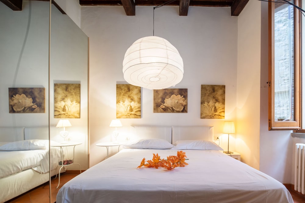 Comfort, Apartment, Queen Bed, Sofa