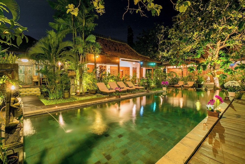 Villa Kampung Kecil 73/78