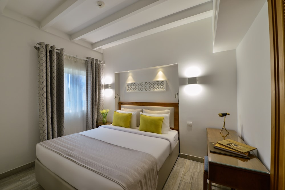 Sealine Beach, a Murwab Resort 6/50