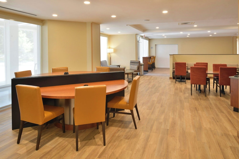 TownePlace Suites Raleigh-Durham Airport/Morrisville 55/65