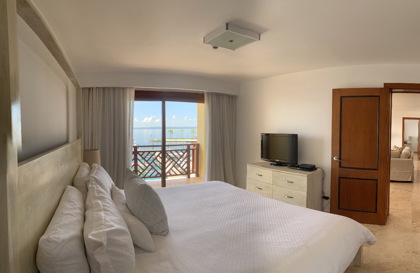 2 Bedroom Suite Ocean View