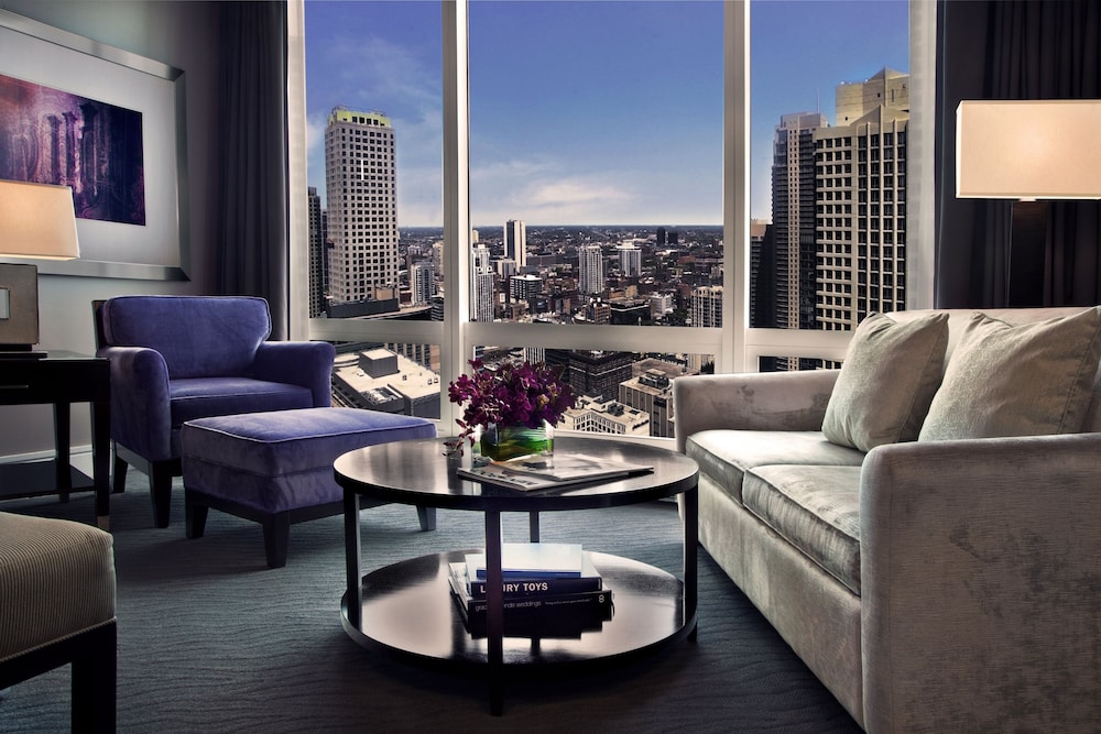 Trump International Hotel & Tower Chicago 58/84