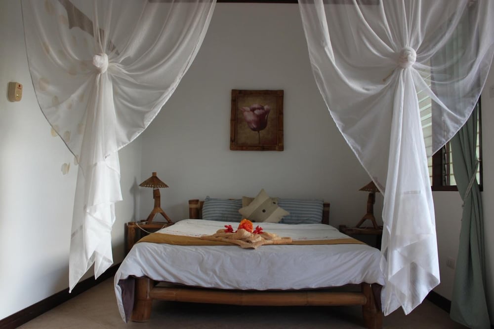 Bonita Oasis Beach Resort 15/60