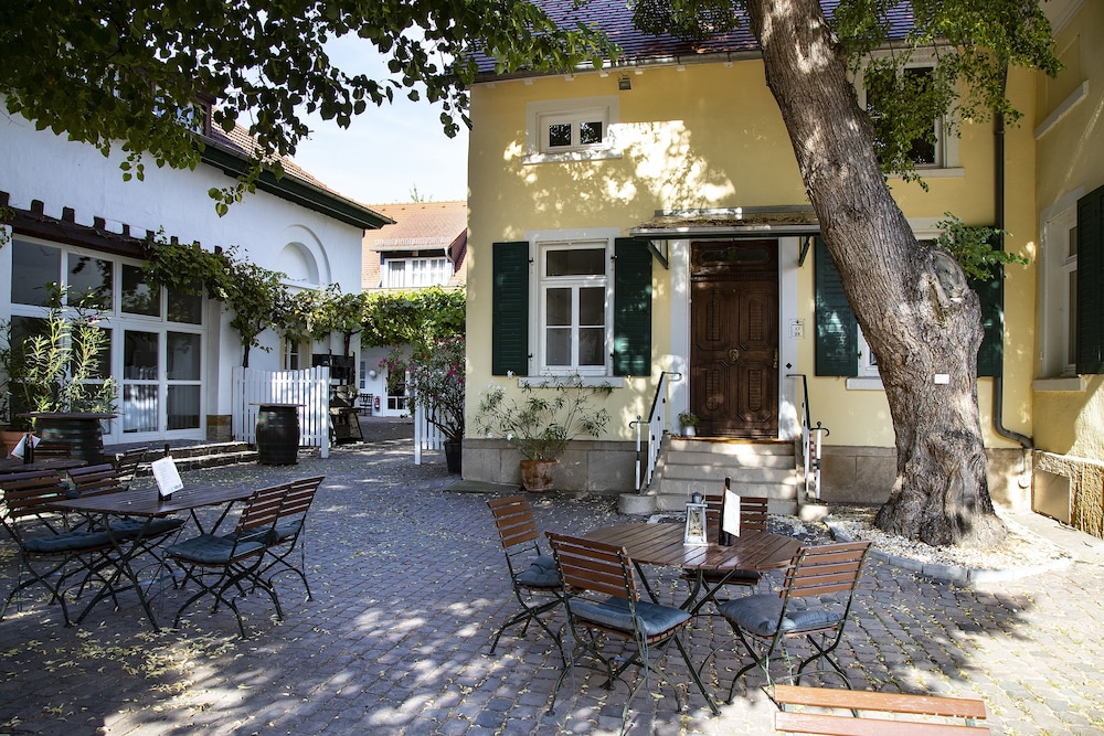 Halbersbacher. Hotel Annaberg 45/50