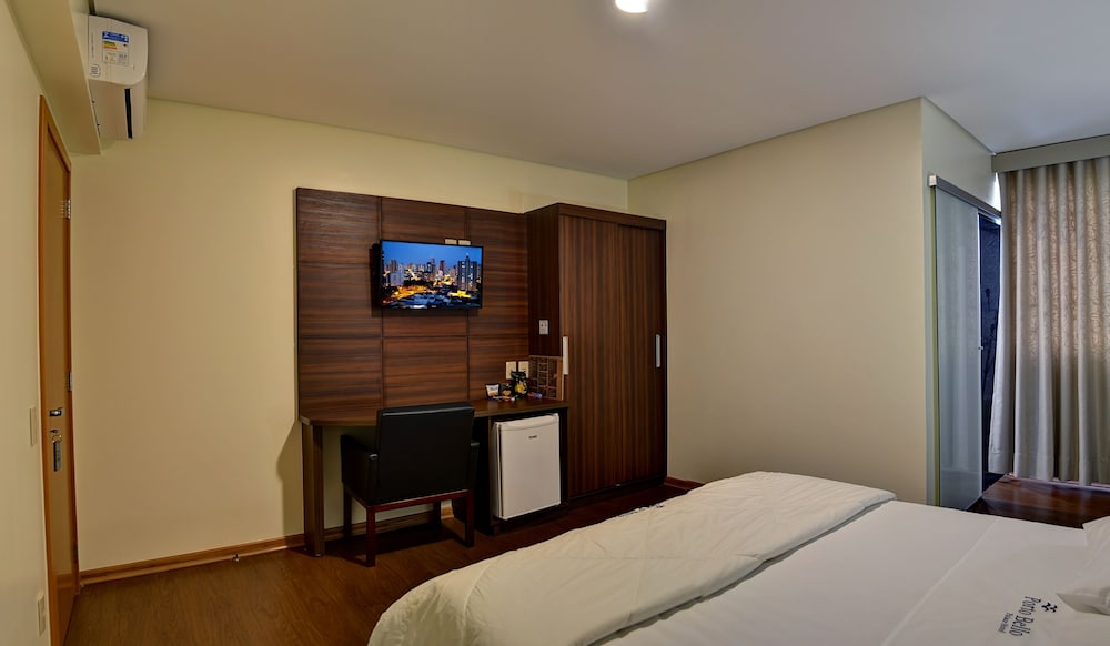 Porto Minas Hotel e Convencoes 11/71