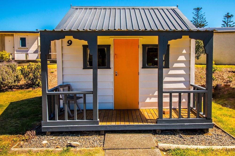 Whanganui Seaside Holiday Park 3/50
