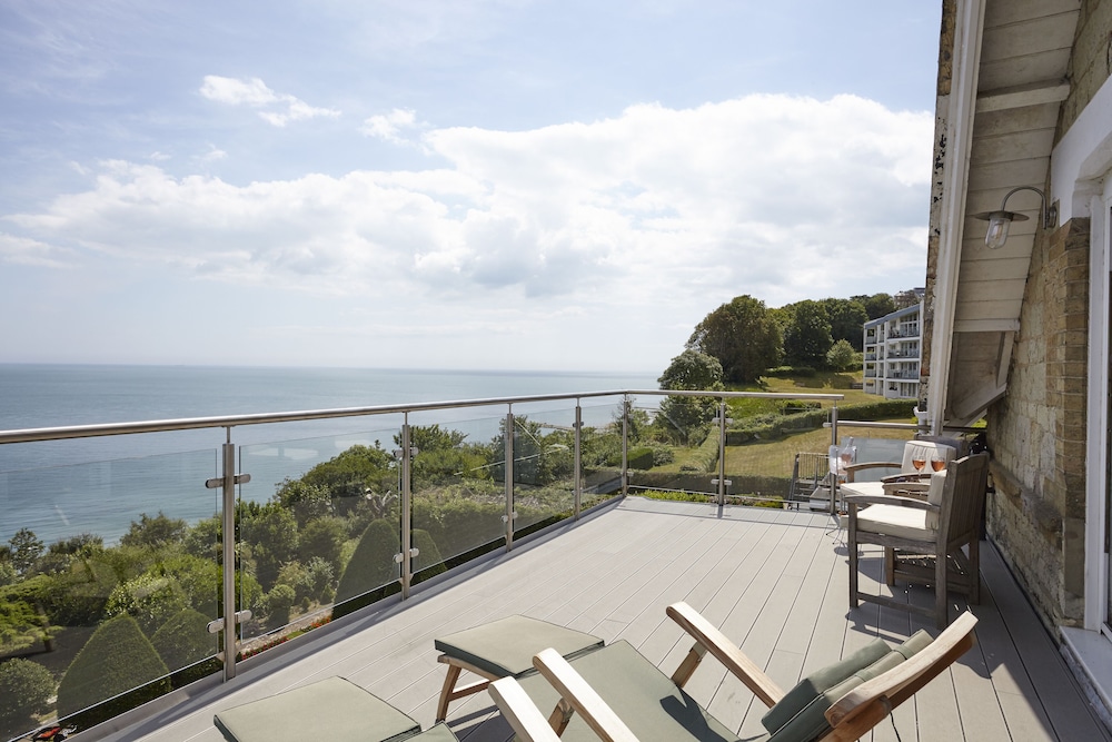 Luccombe Hall Hotel 49/75