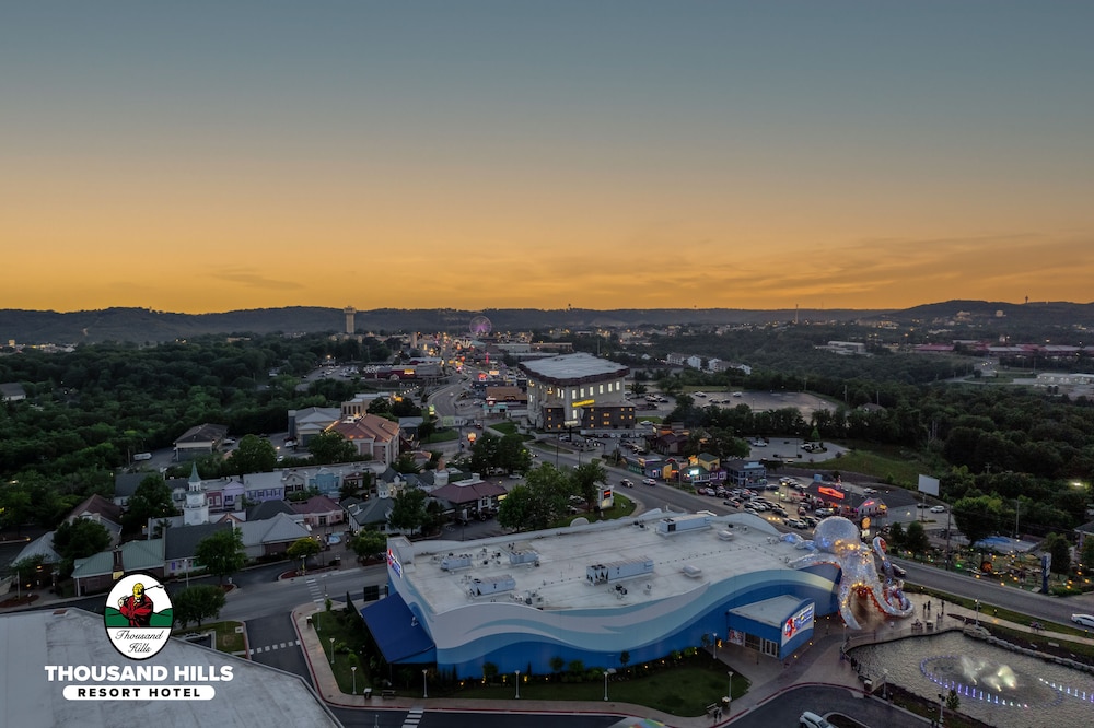 Thousand Hills Resort Hotel 48/50