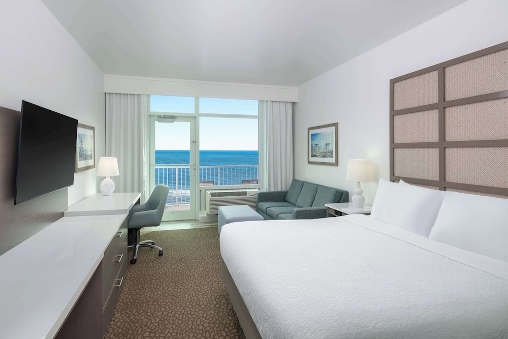 Standard, King Bed, Beach Front, Sofa, Balcony
