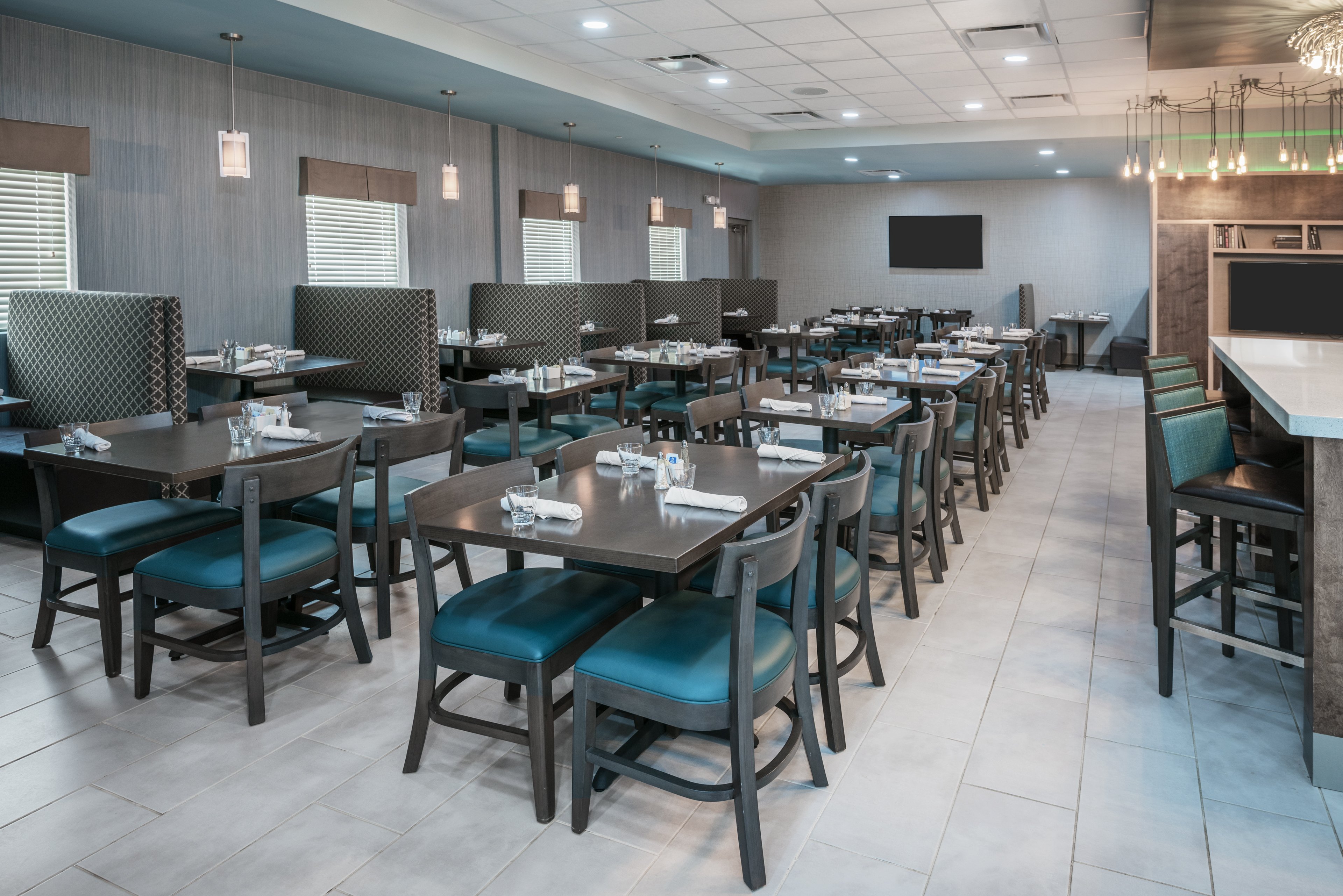 Holiday Inn Beaumont East Medical Ctr Area An Ihg Hotel 30/50