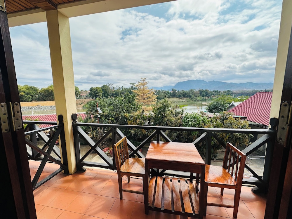 Villa Kingkham Riverside 64/69