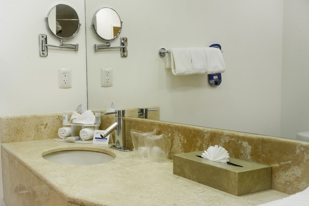 Holiday Inn Express Tapachula Chis 29/60