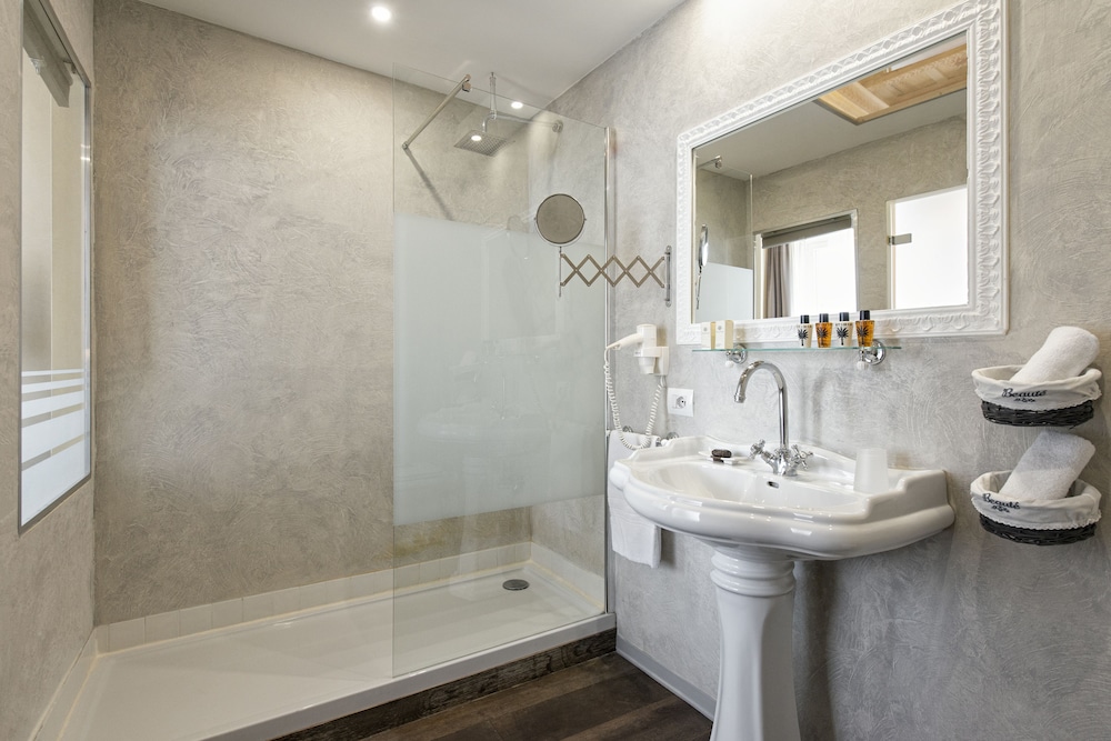 Le Suite Del Barone 54/56
