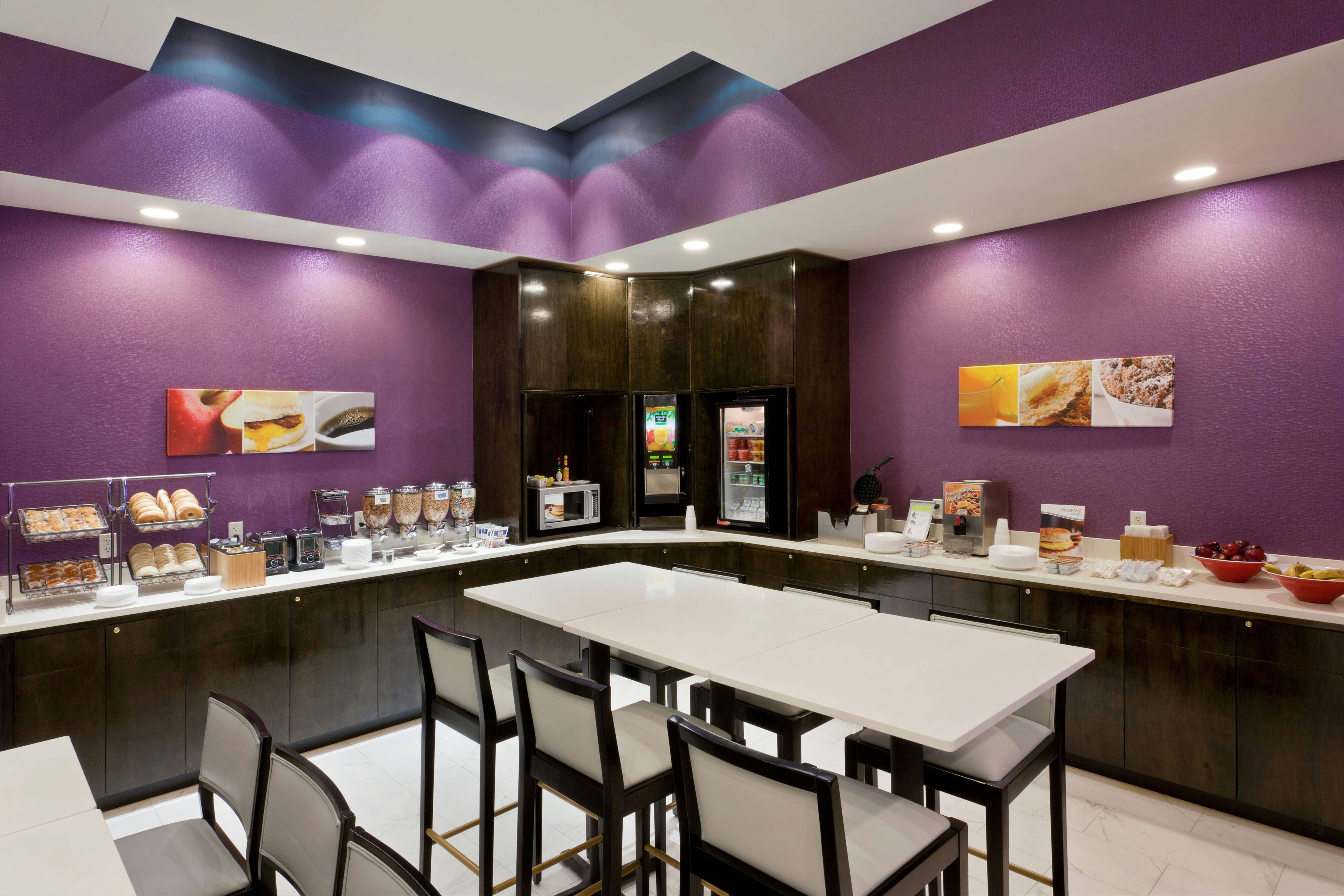 FAIRFIELD INN AND SUITES NEW YORK QUEENS/QUEENSBORO BRIDGE 5/8