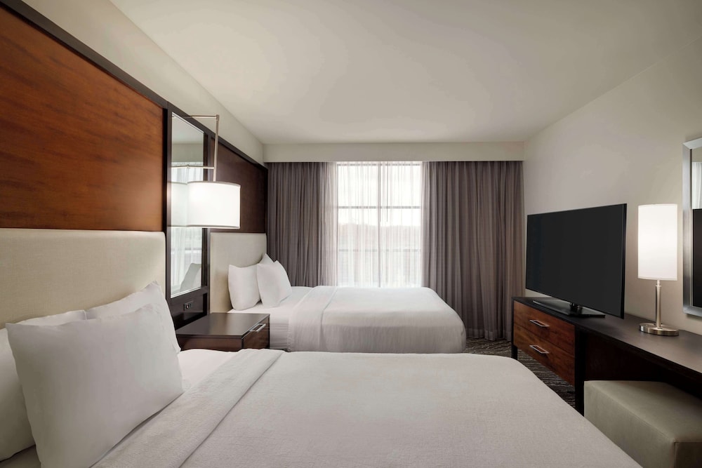 PREMIUM, SUITE, 2 QUEEN BEDS, ACCESSIBLE