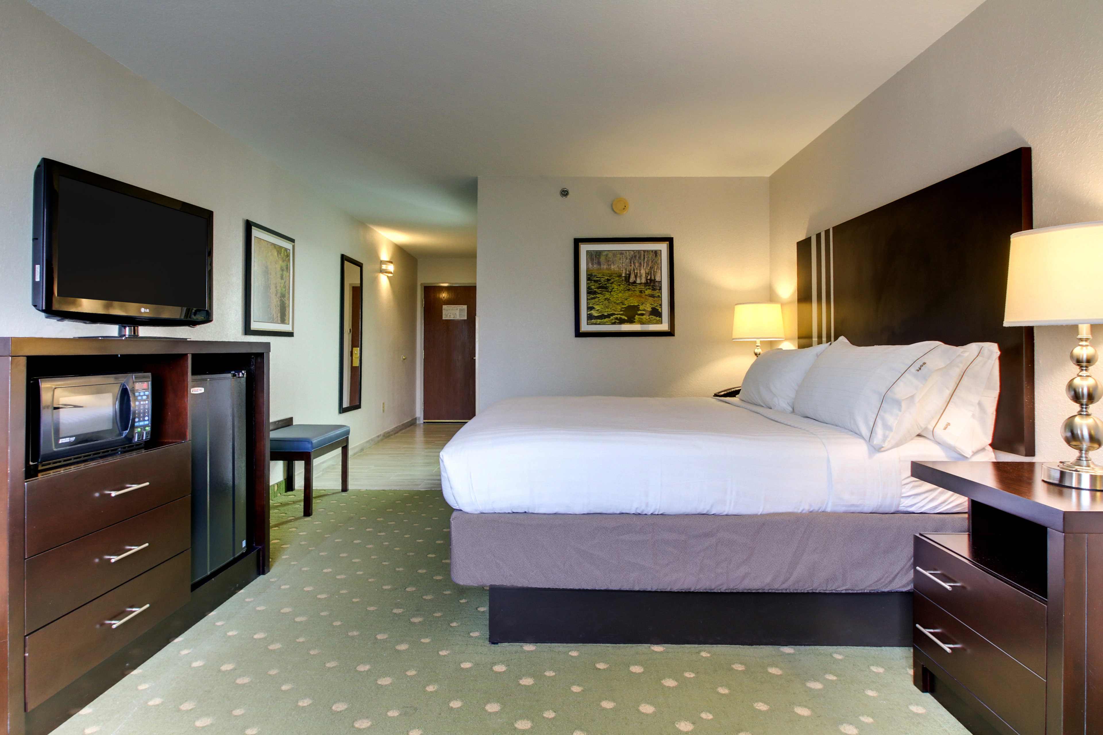 Holiday Inn Express Hotel Suites Live Oak 34/71