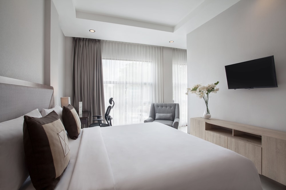 Sawana Suites 13/25