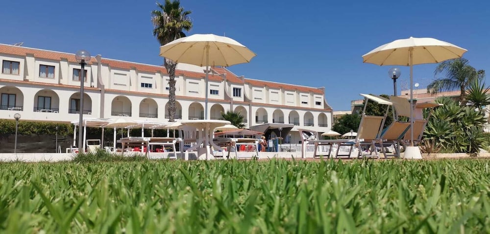 Hotel Relax 35/48