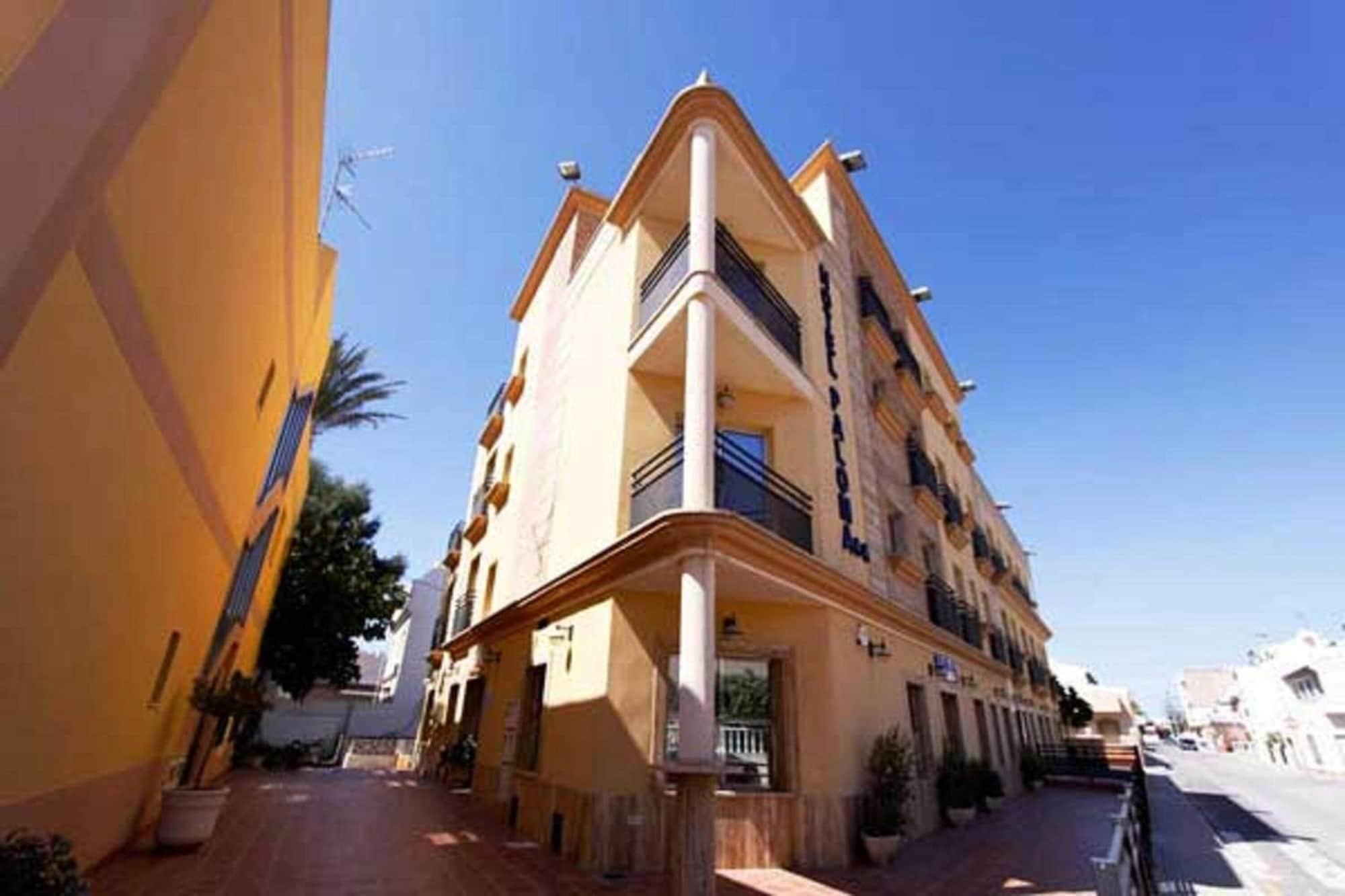 Hotel Paloma 3/59