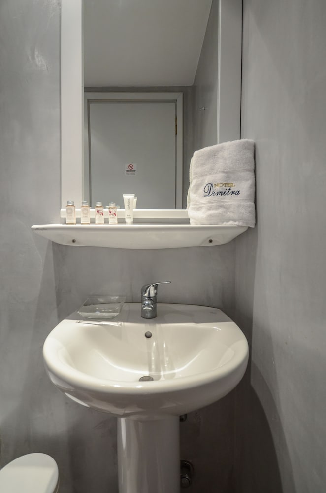 Dimitra 42/50